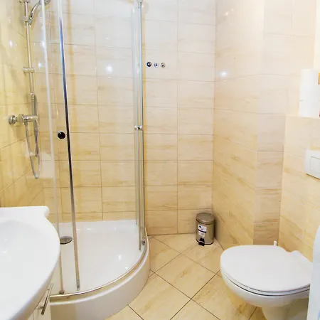 Towarowa Erapartments 公寓