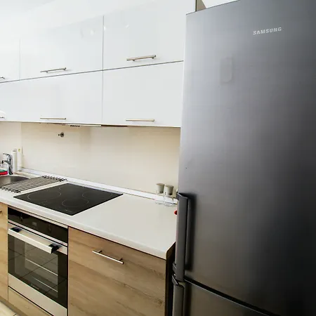 Towarowa Erapartments アパート *