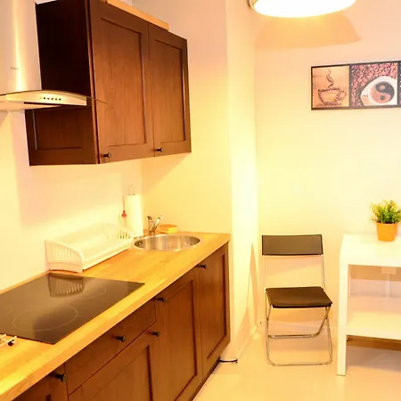 Towarowa Erapartments アパート *